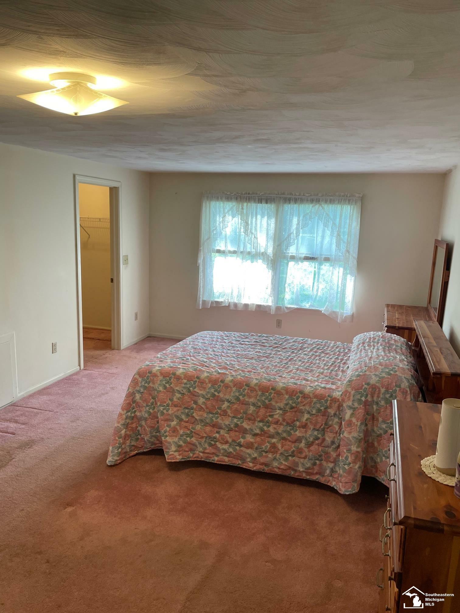 Property Photo: 1520 Eaton Drive MI 48162