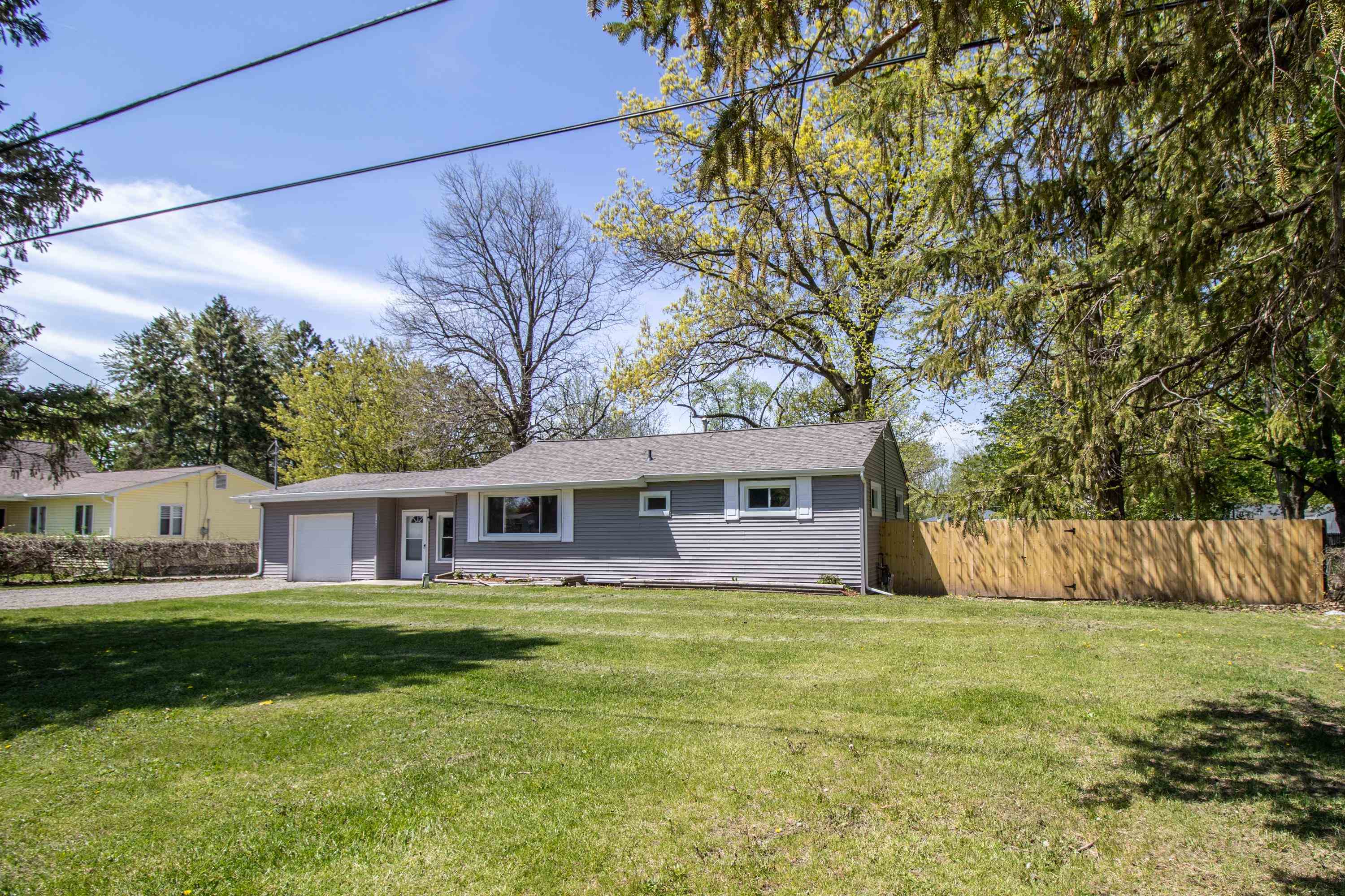 Property Photo:  11449 London  MI 48420 