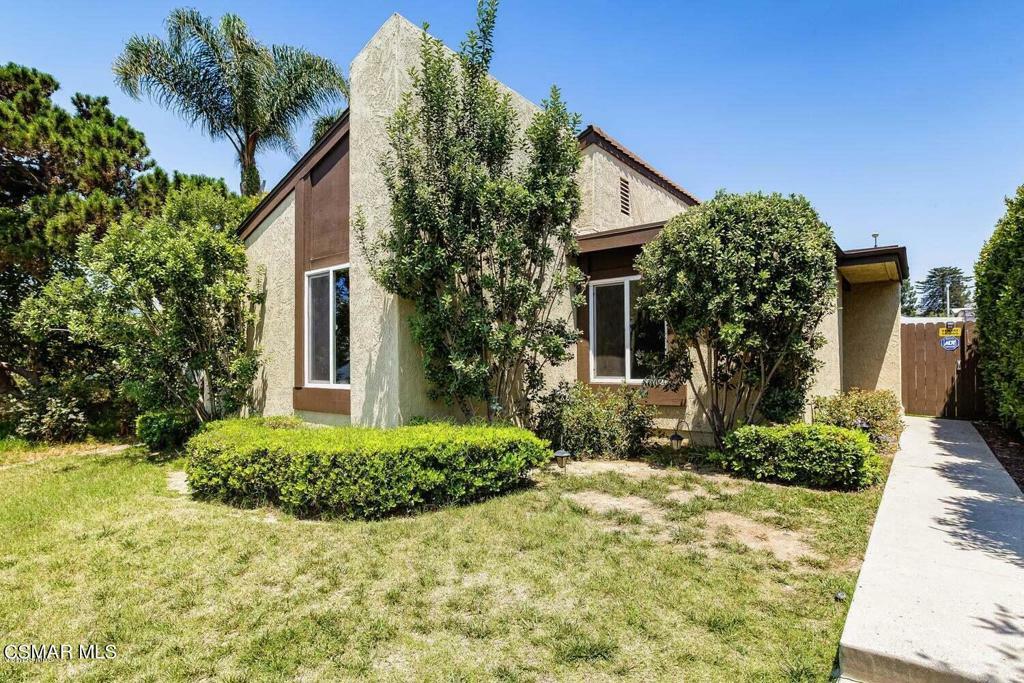 Property Photo:  5561 Stanford Street  CA 93003 