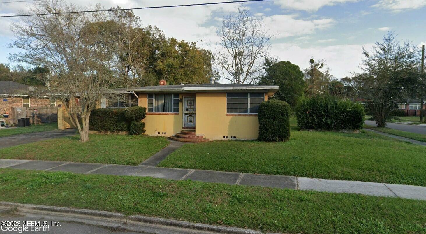 Property Photo:  1605 Garden Street  FL 32209 