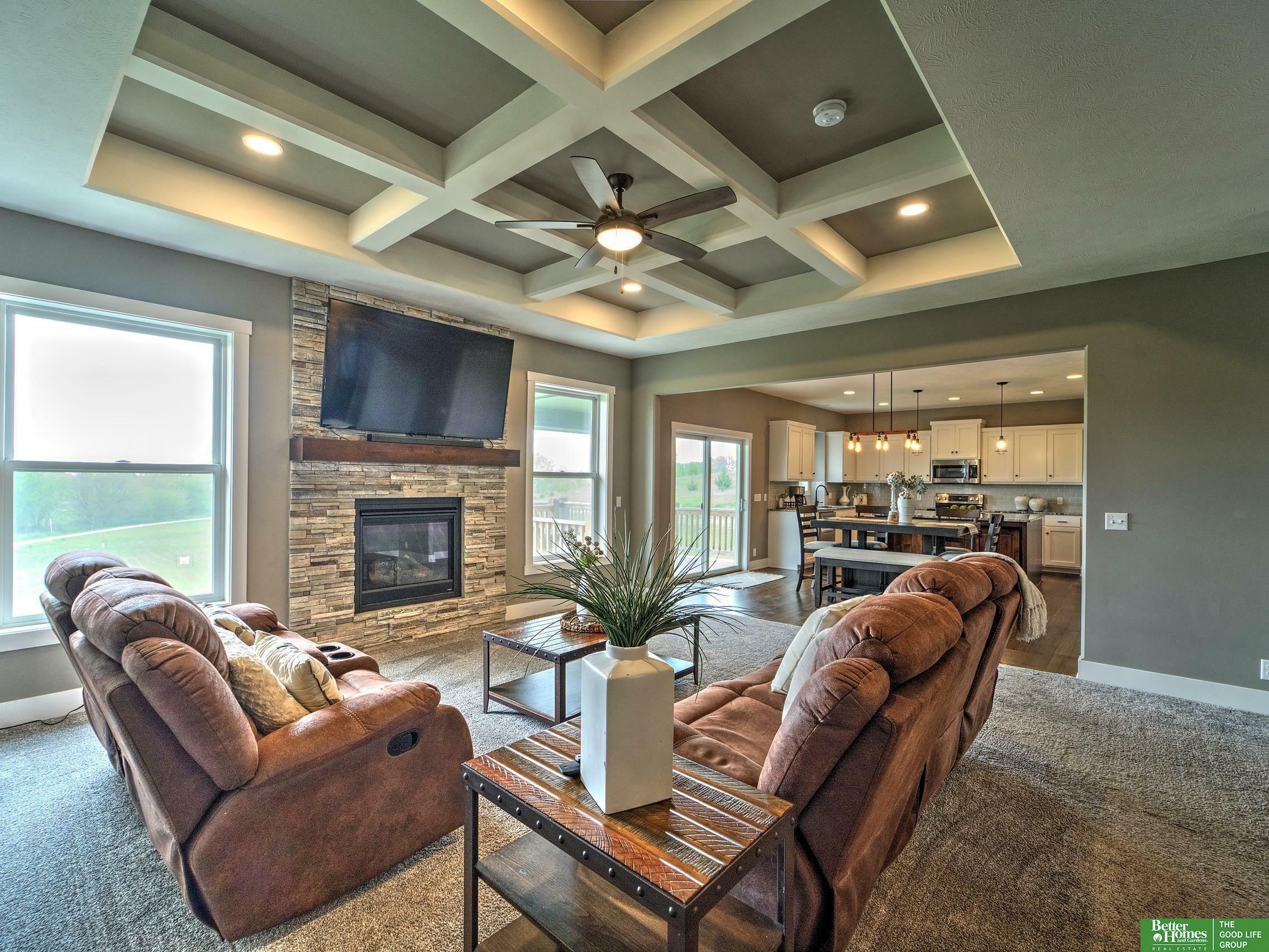Property Photo: 11806 S 229th NE 68028