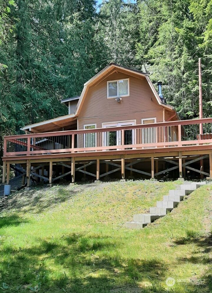 1 bed Brinnon home for sale 490 Salmon Street, Brinnon, WA 98320