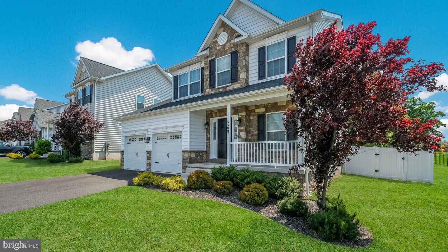 Property Photo: 2209 Sunnyvale Drive PA 18073