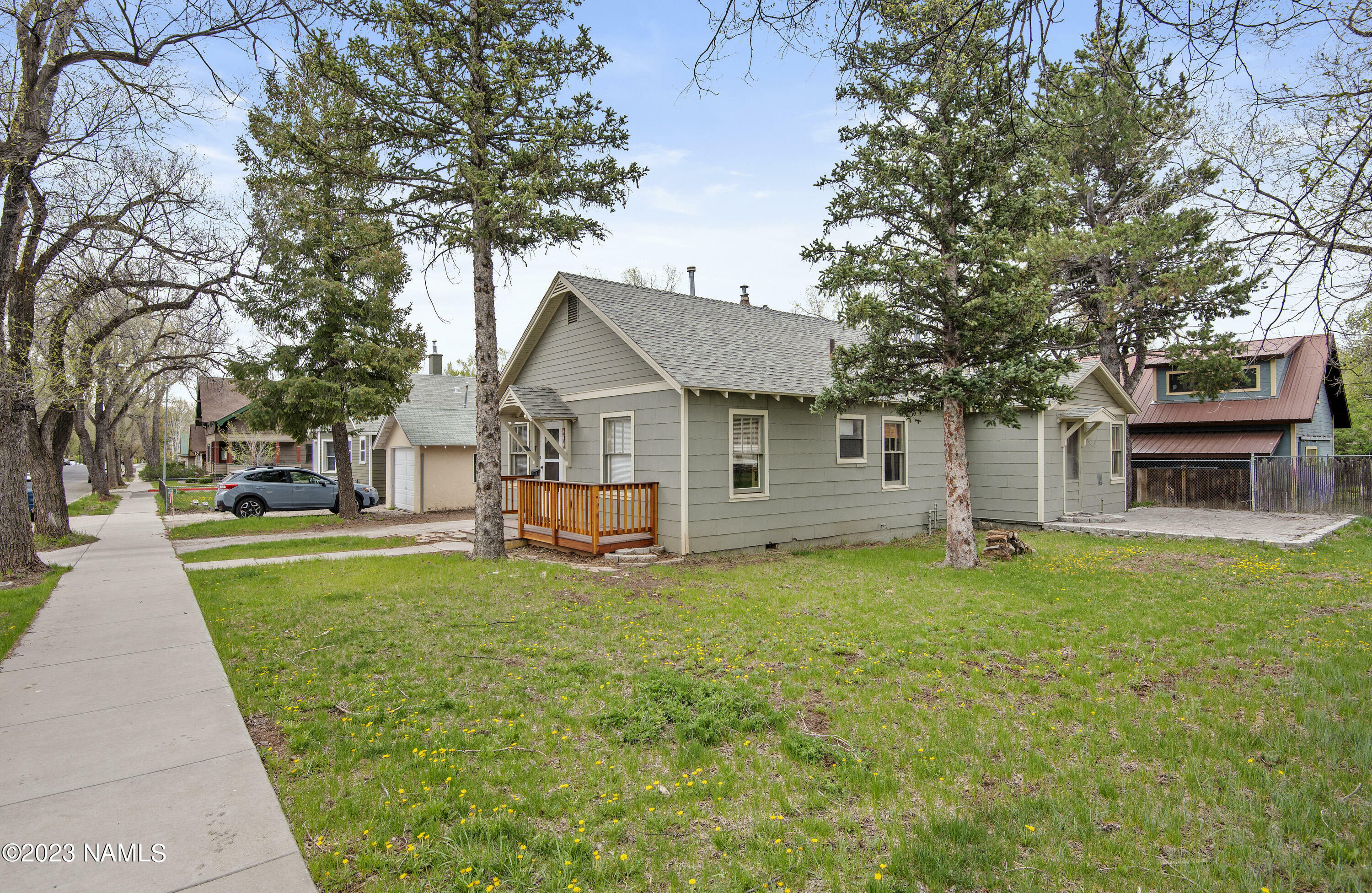 705 W Cherry Avenue  Flagstaff AZ 86001 photo