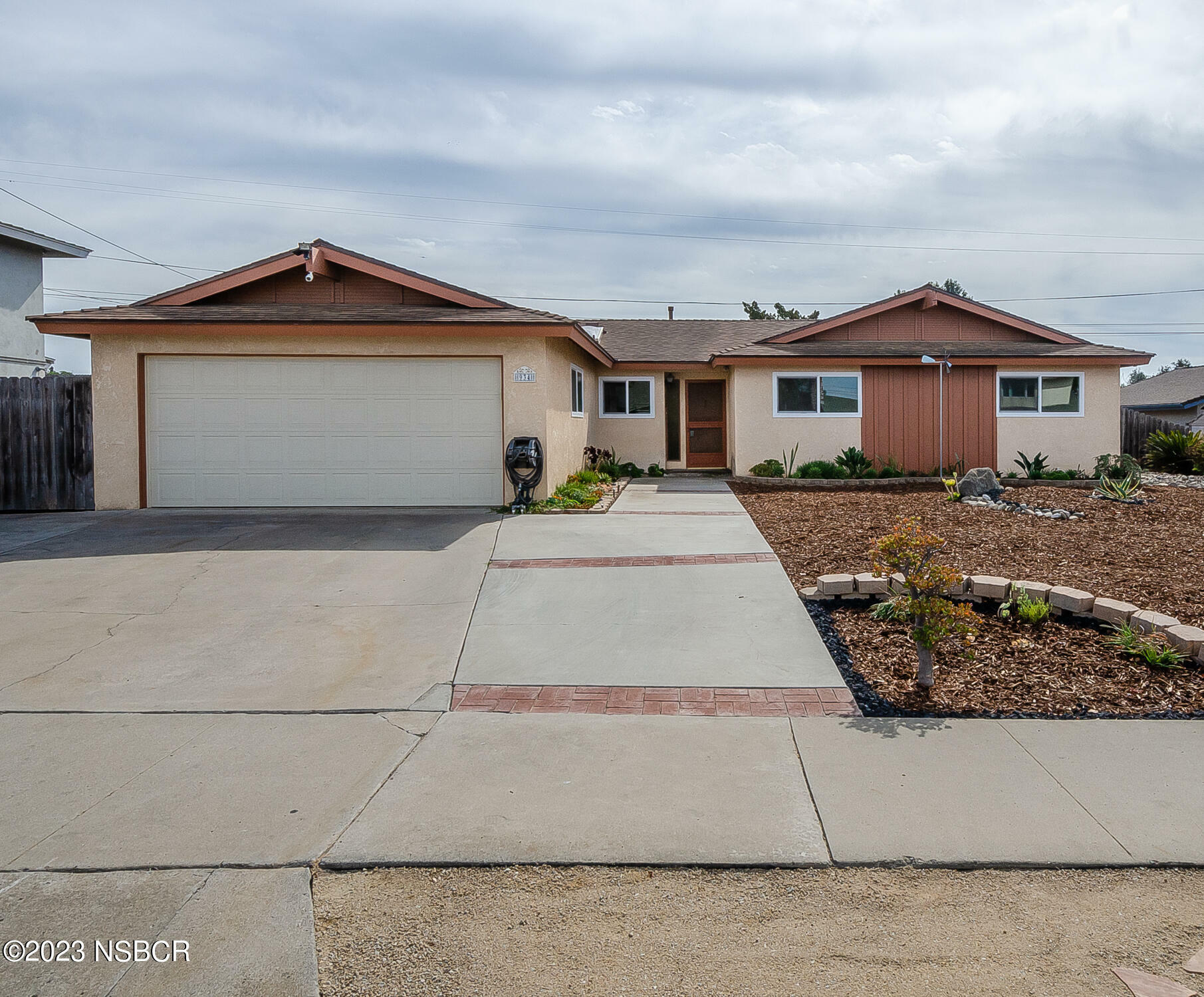 Property Photo: 934 Brookside Avenue CA 93455