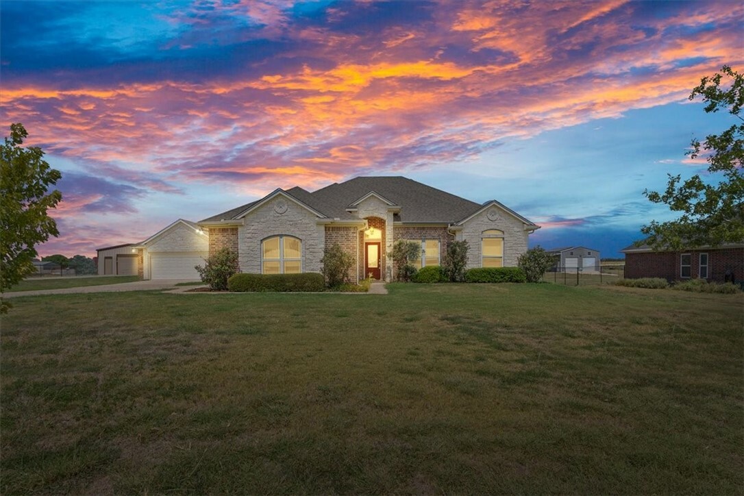 Property Photo:  307 Hatter Drive  TX 76557 