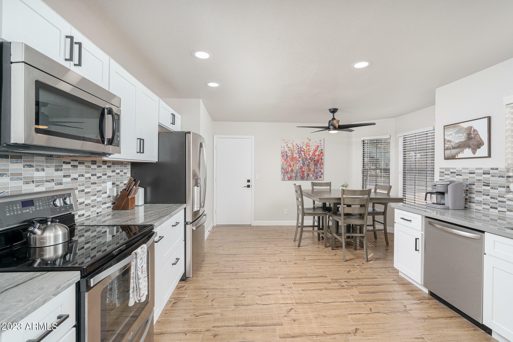 Property Photo: 18770 N 95th Avenue AZ 85382
