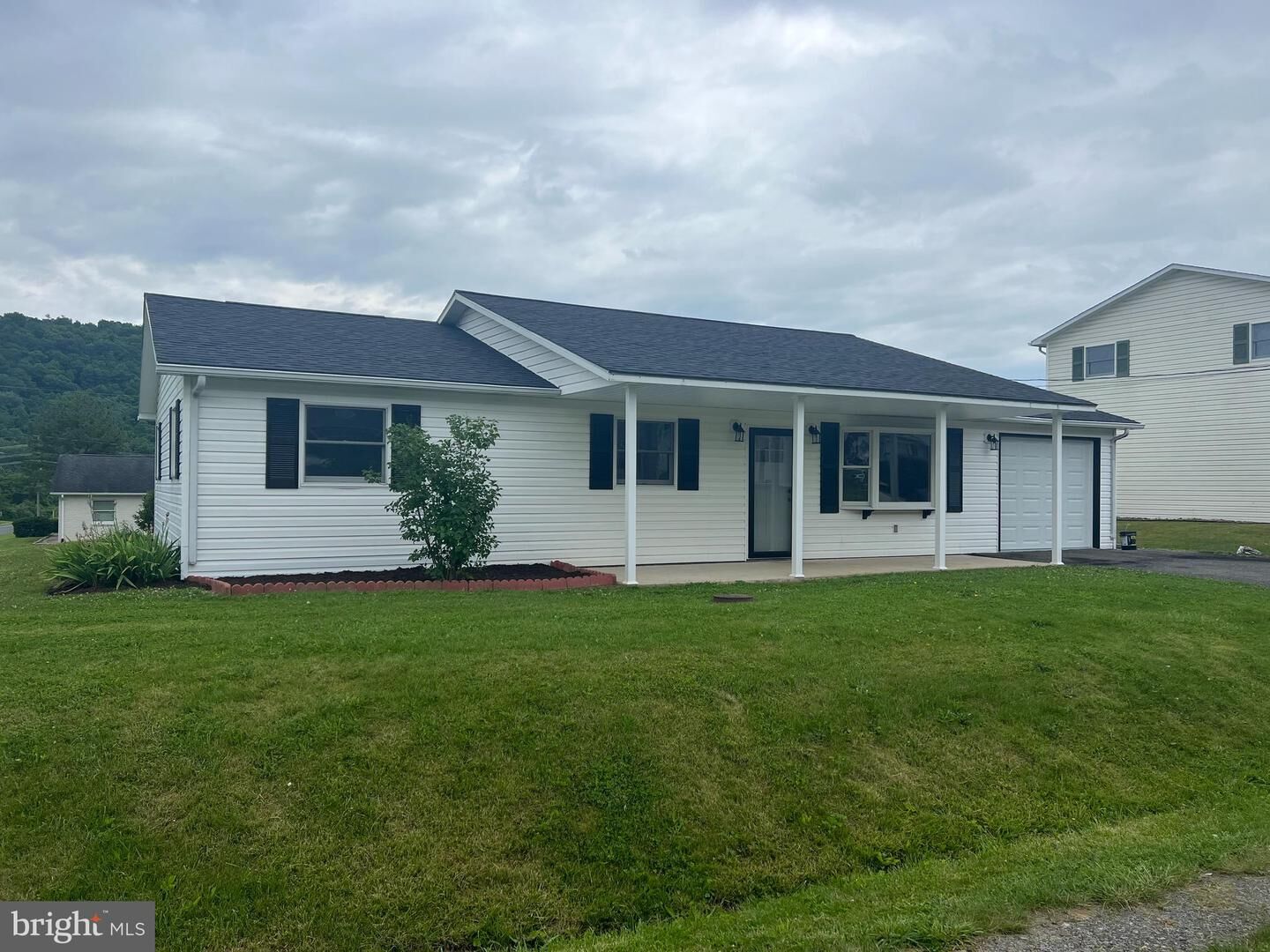Property Photo:  13 S Snowbird Street  WV 26726 