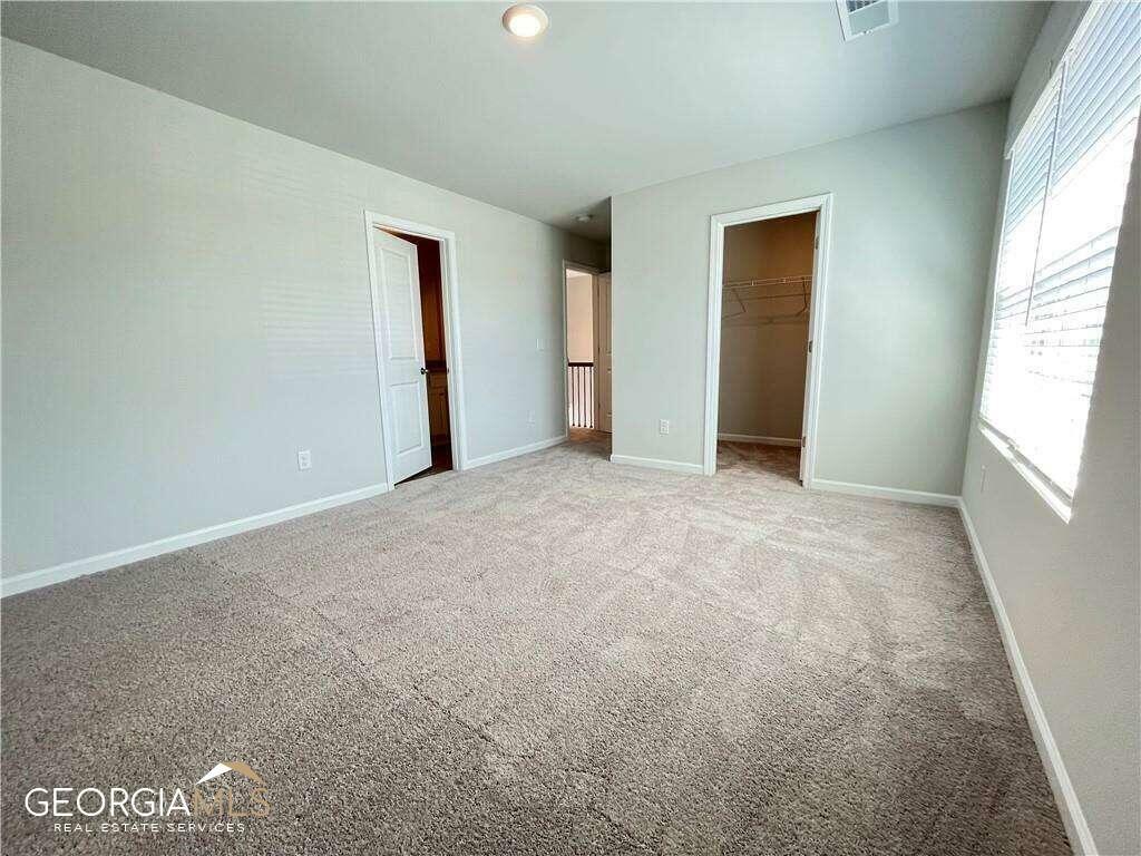 Property Photo: 695 Clark Lake Estates Drive GA 30017