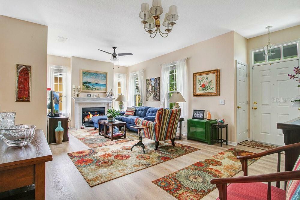 Property Photo: 349 Hillside Avenue FL 32803