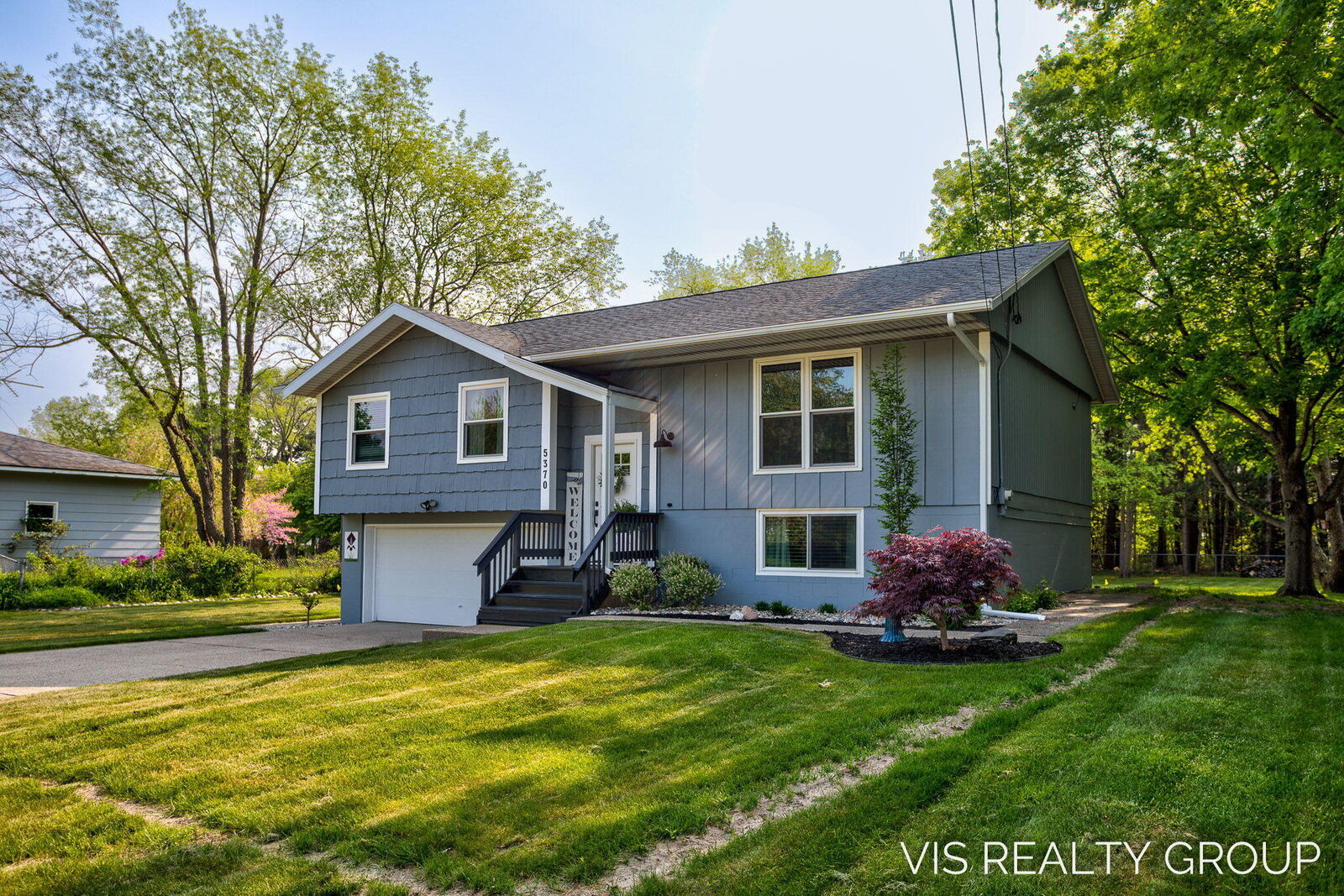 Property Photo: 5370 Hillview Drive MI 49441