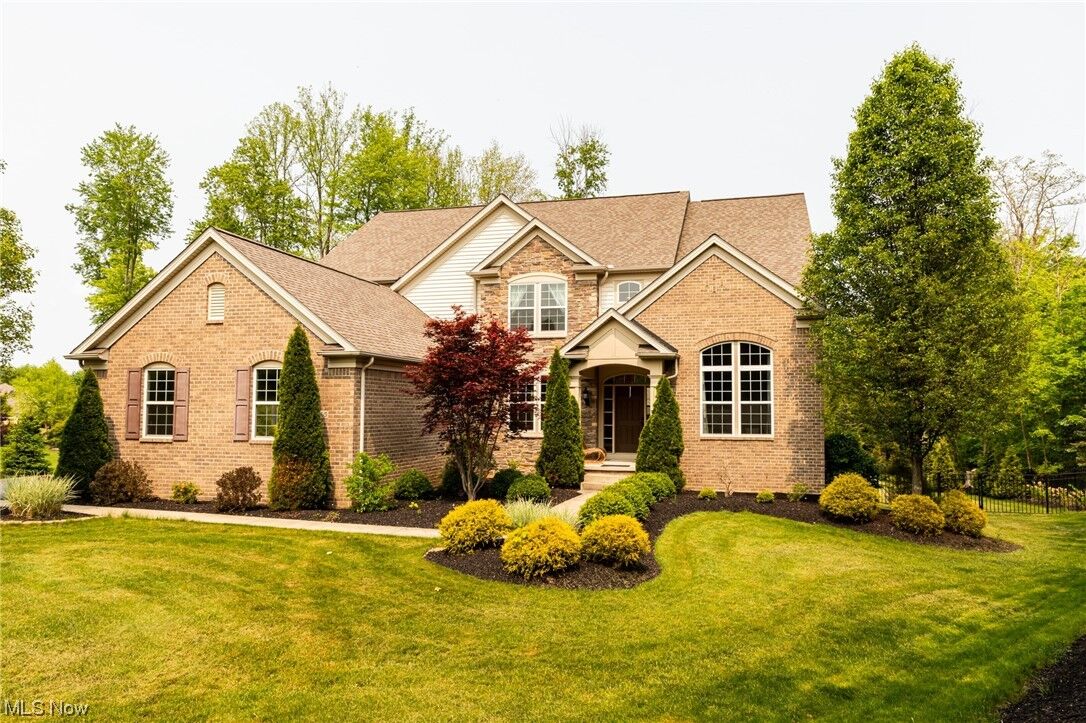 Property Photo:  17765 Fossil Drive  OH 44023 