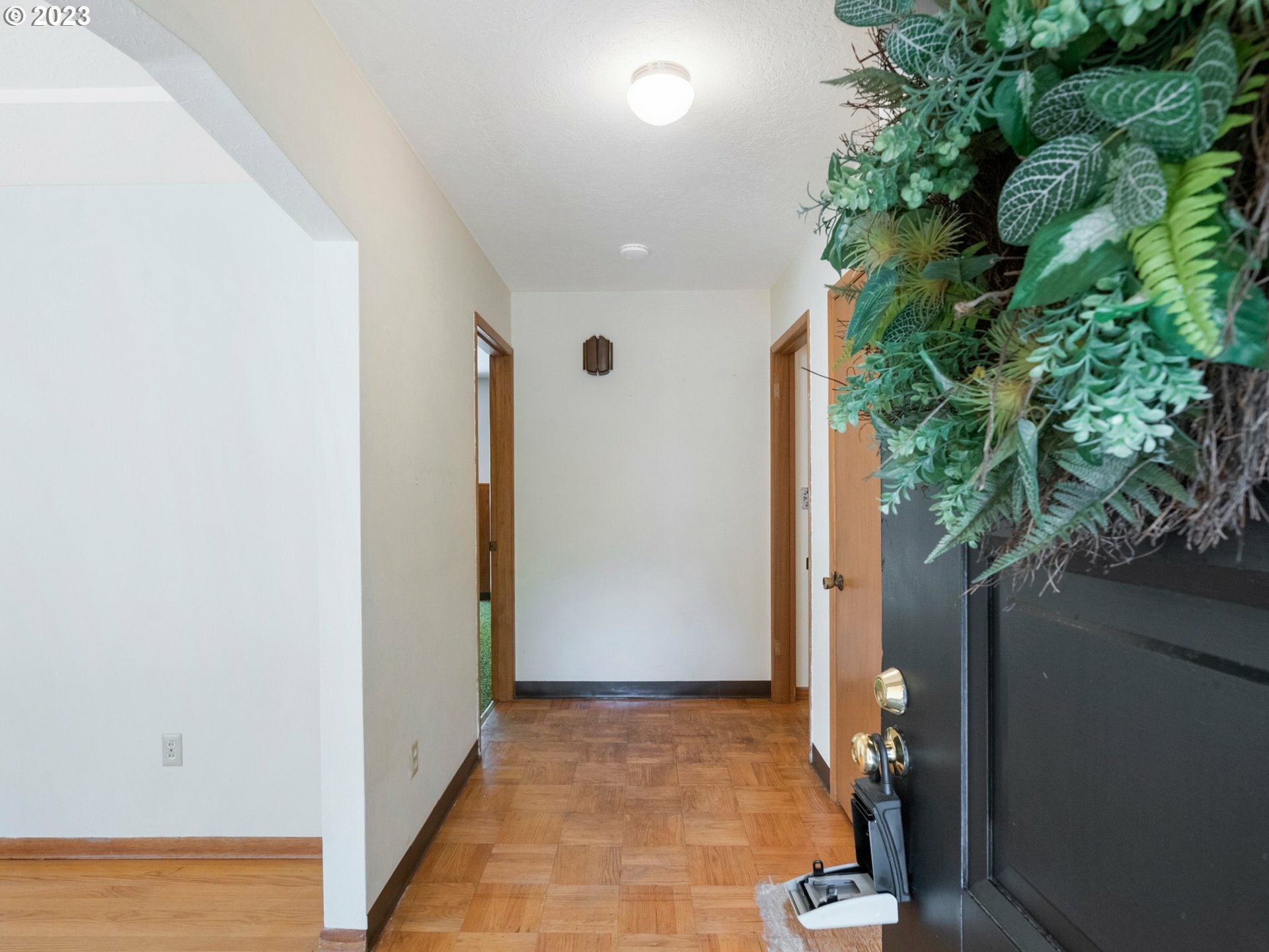 Property Photo: 10665 SW Derry Dell Ct OR 97223