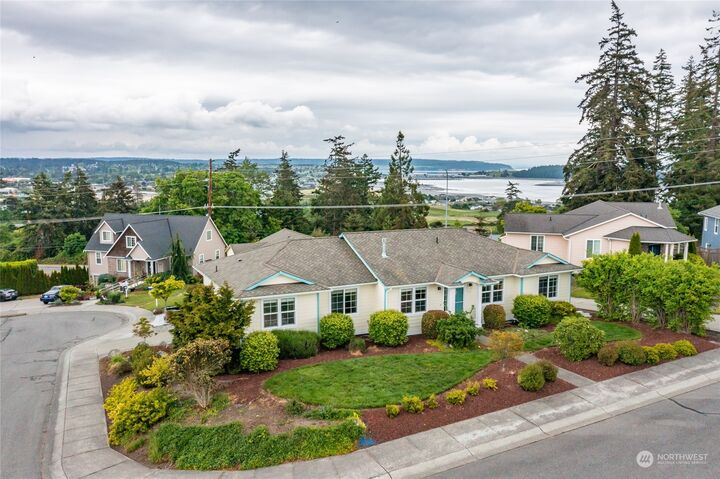 Property Photo:  1080 SW Harbor Vista Circle  WA 98277 