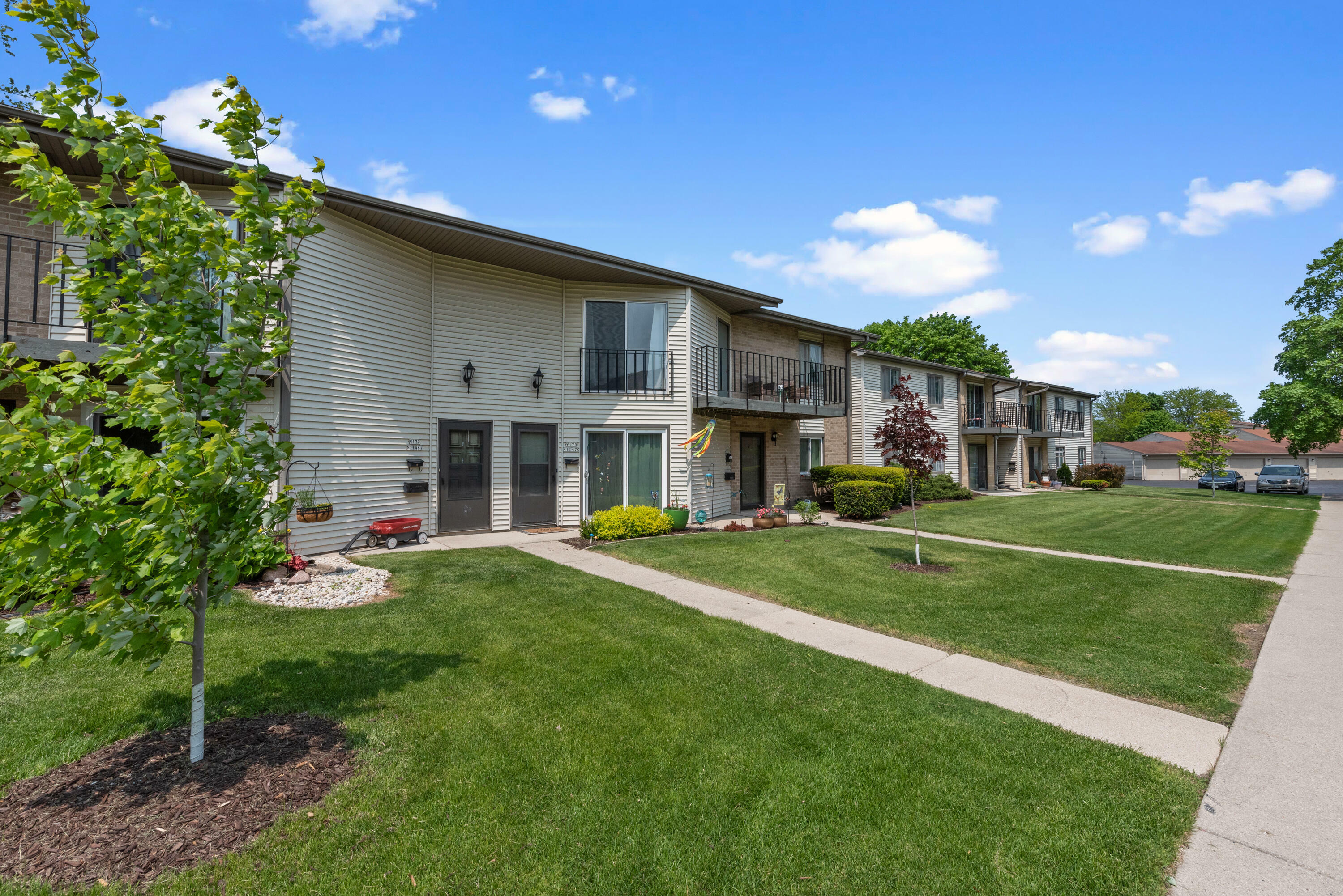 Property Photo:  W170n11479 Armada Dr  WI 53022 