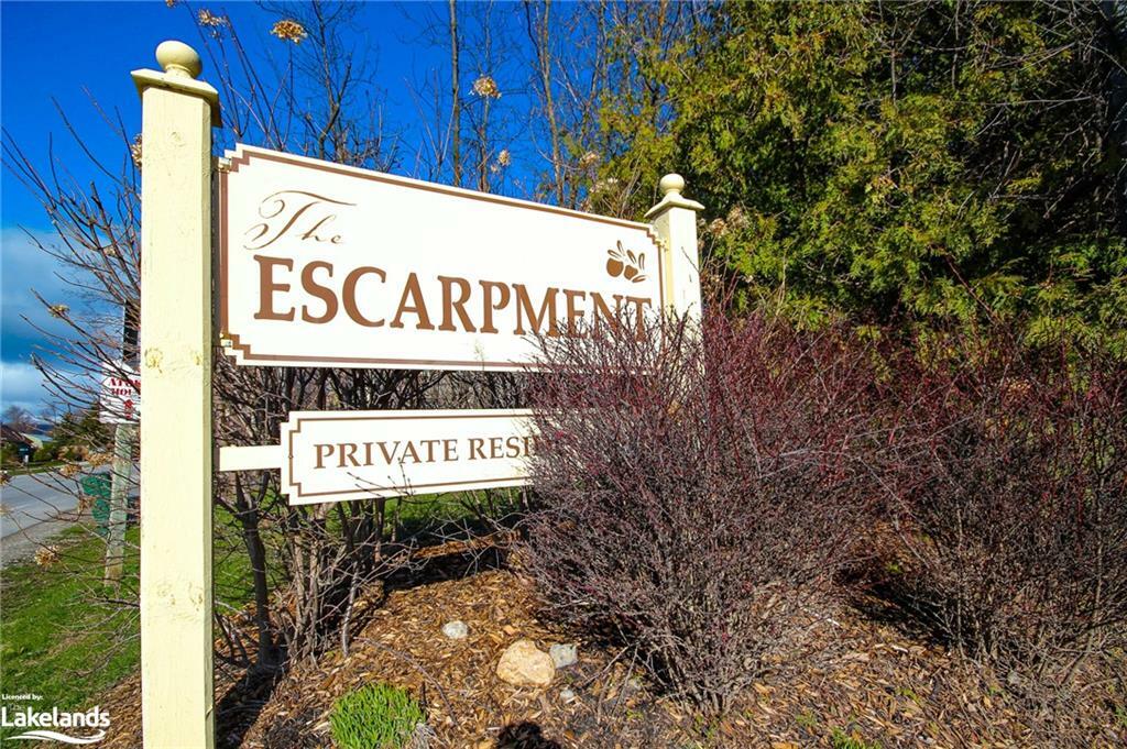 Property Photo:  214 Escarpment Crescent  ON L9Y5B4 
