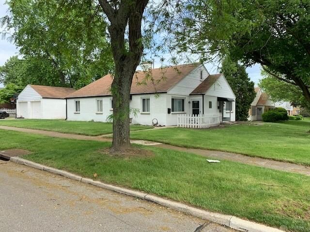 Property Photo: 1423-25 Shroyer Road OH 45419