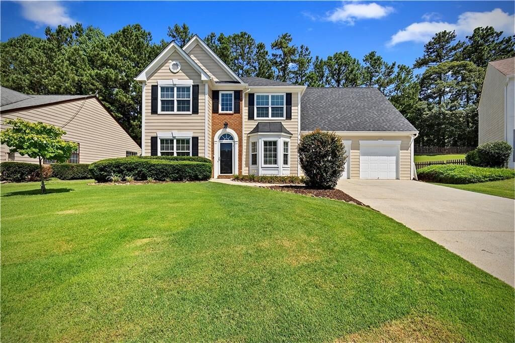 Property Photo: 3398 Ridgemill Circle GA 30019