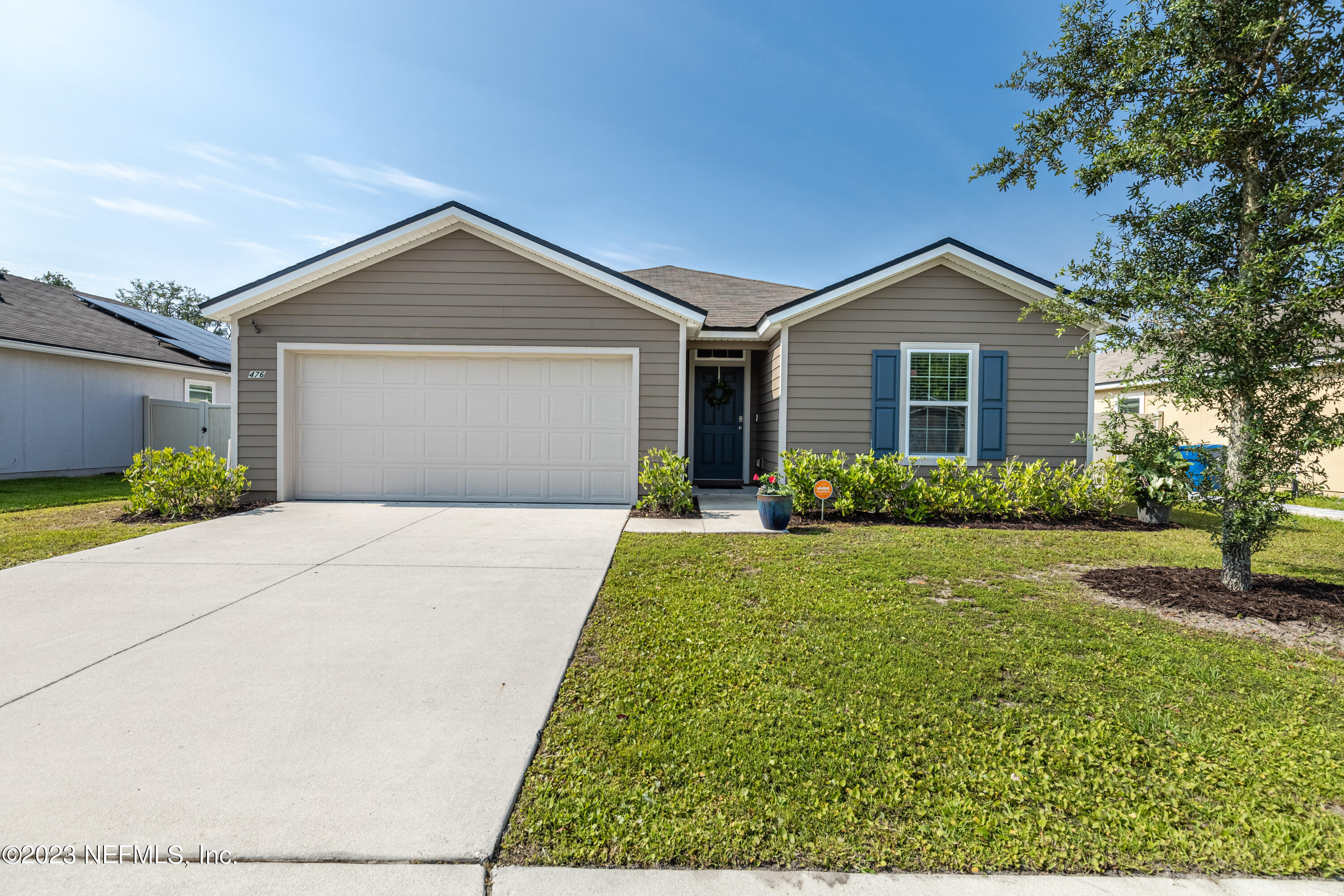 Property Photo:  476 Harley Drive  FL 32218 