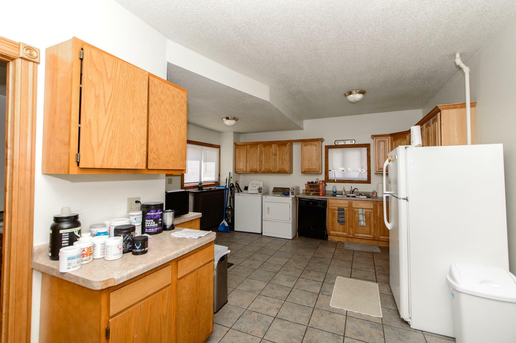 Property Photo:  527 6th Avenue S  MN 56301 