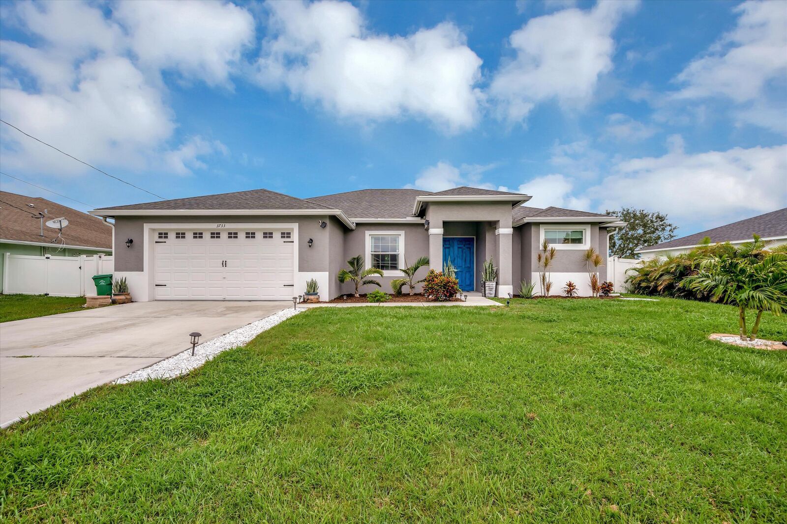 Property Photo: 3733 SW Wycoff Street FL 34953