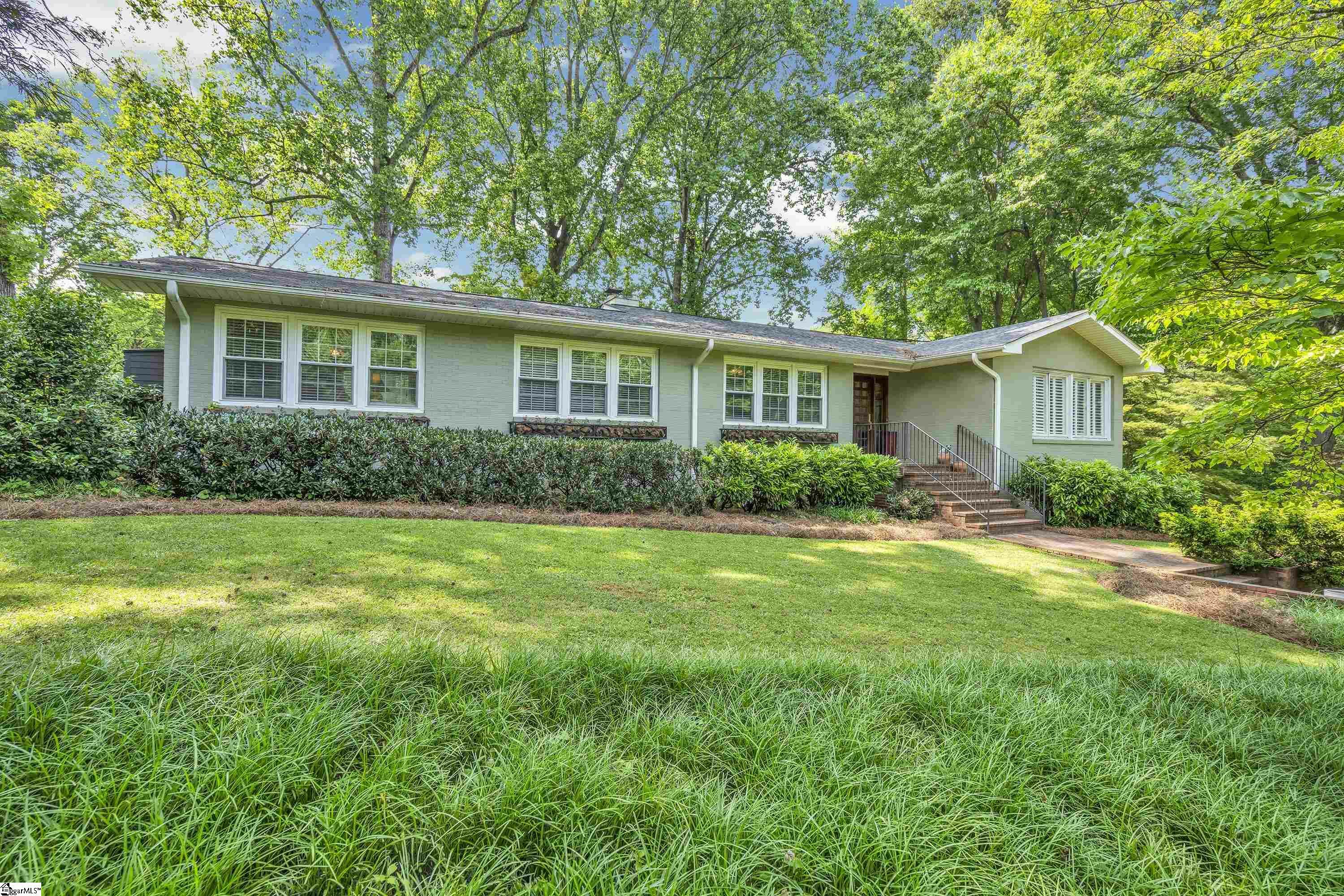 Property Photo:  109 Eastwood Circle  SC 29302 