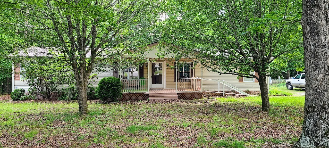 Property Photo:  679 Armory Rd  TN 37356 