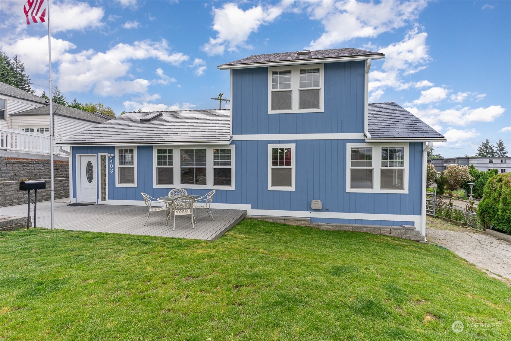 Property Photo: 403 Grandey Way WA 98056