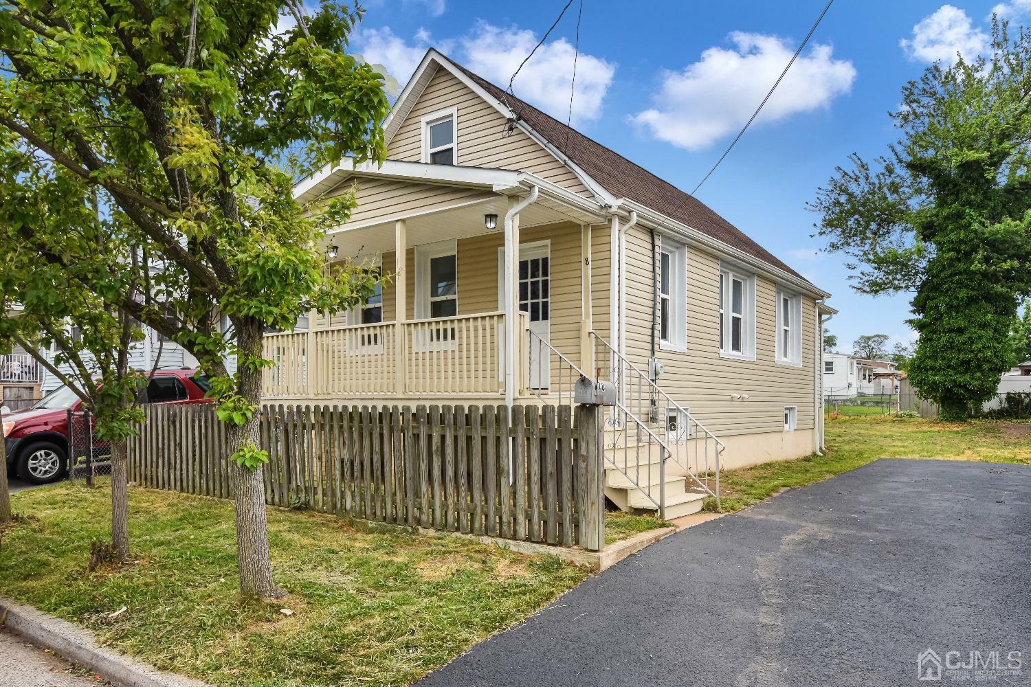 Property Photo:  78 Highland Avenue  NJ 08832 