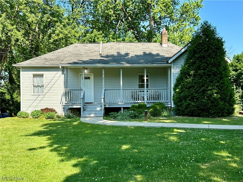 Property Photo:  4185 Lake Vista Road  OH 44319 