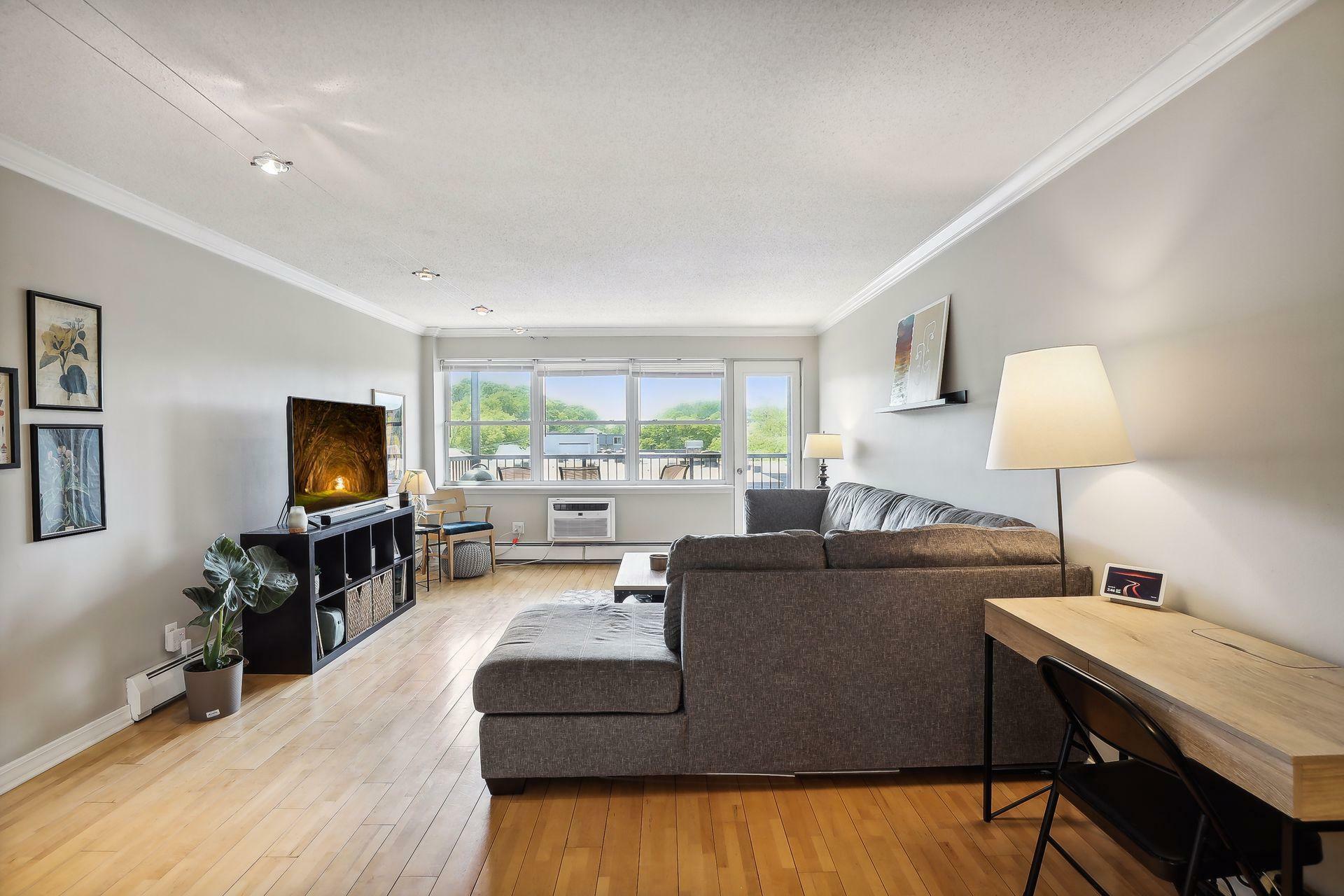 Property Photo: 3150 Excelsior Boulevard 409 MN 55416