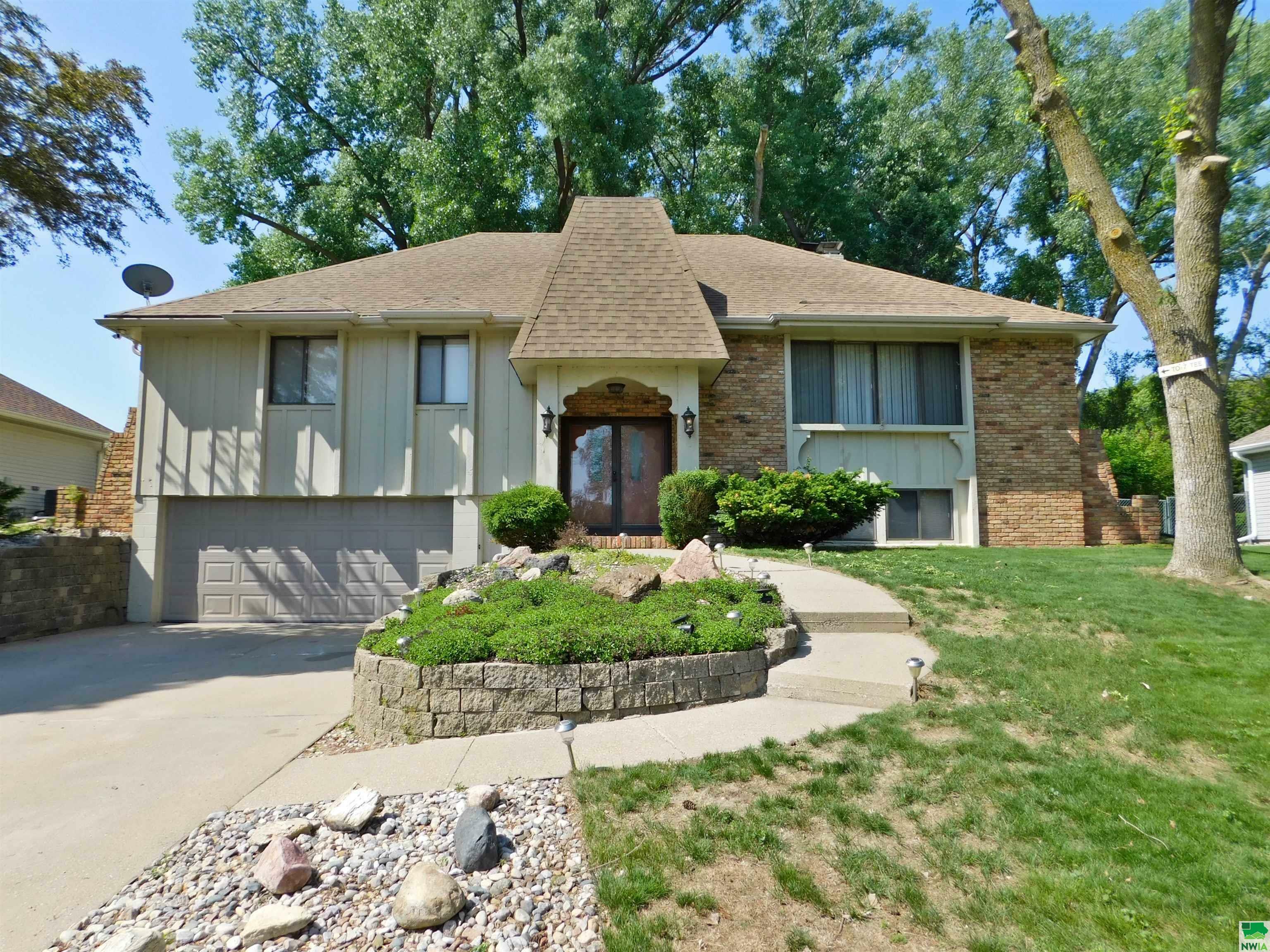 Property Photo:  4118 Lincoln Way  IA 51106 