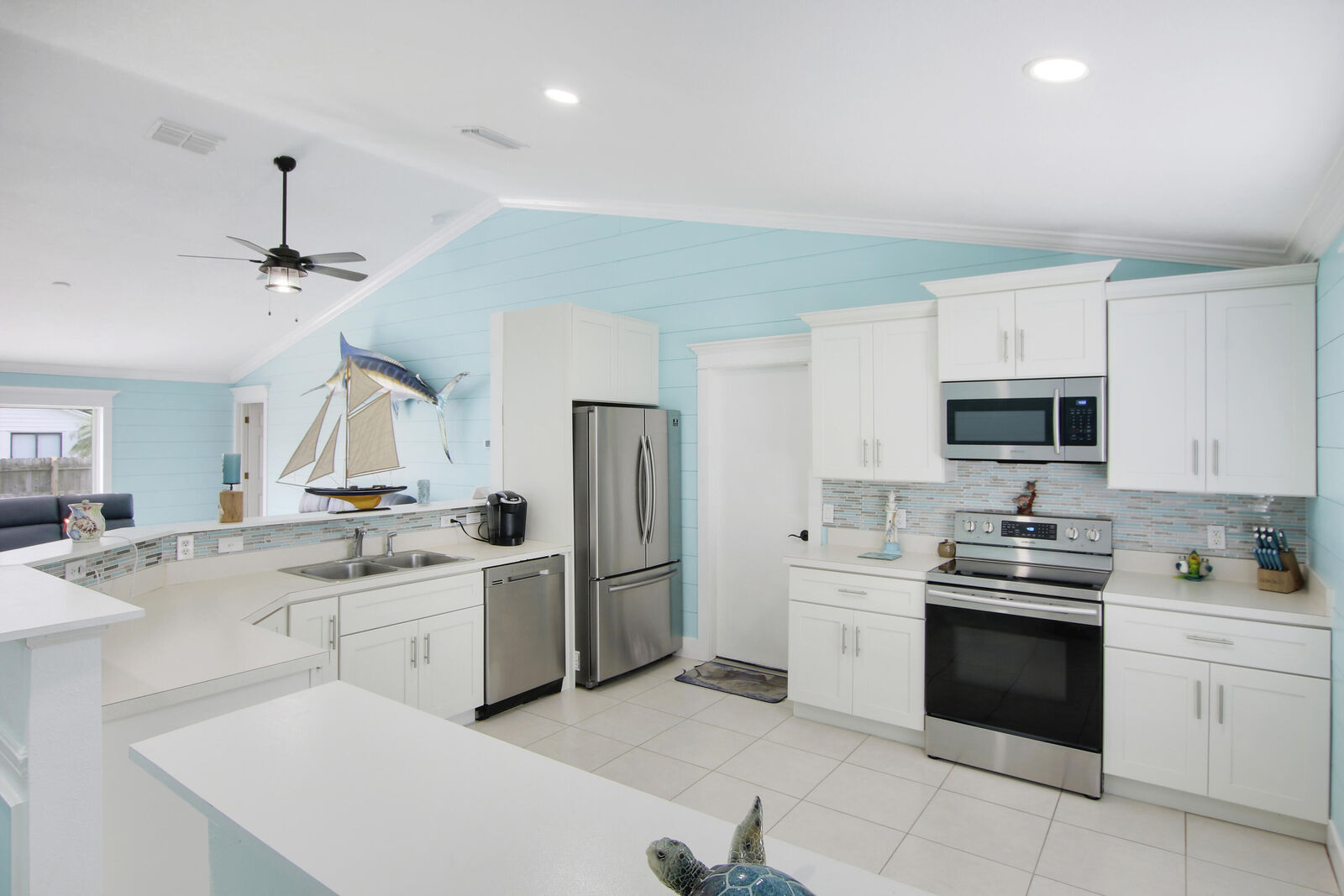 Property Photo:  1126 SW Gaffney Avenue  FL 34953 