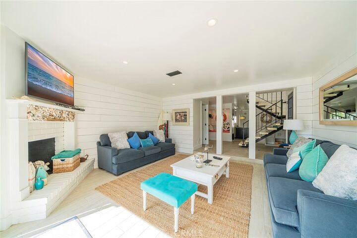 Property Photo:  305 6th Street  CA 92648