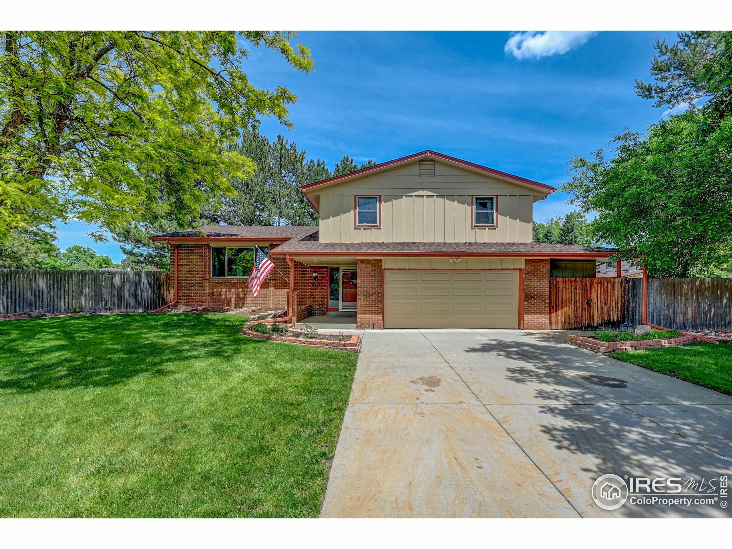 7624 Moore Ct  Arvada CO 80005 photo
