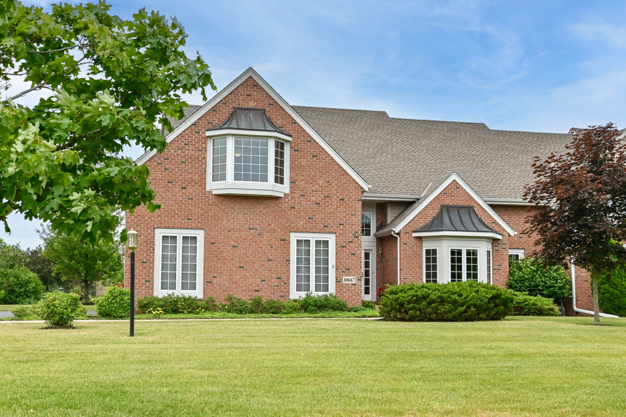 Property Photo: 10647 N Hidden Reserve Cir WI 53092