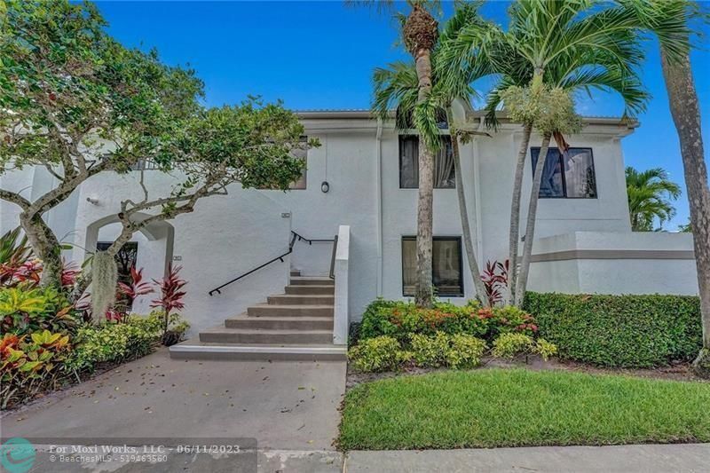 Property Photo: 7533 Glendevon Ln 907 FL 33446