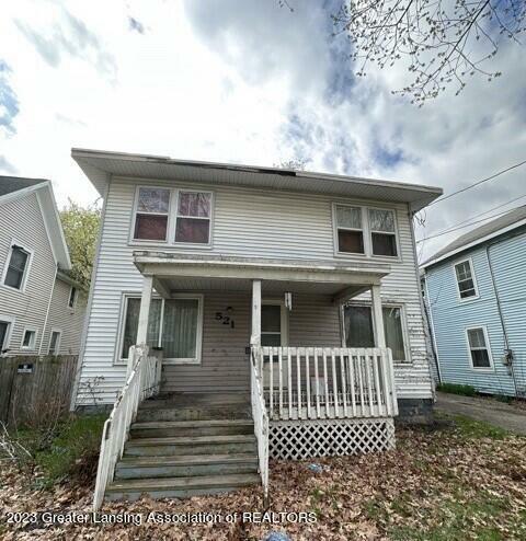 Property Photo:  521 N Chestnut Street  MI 48933 