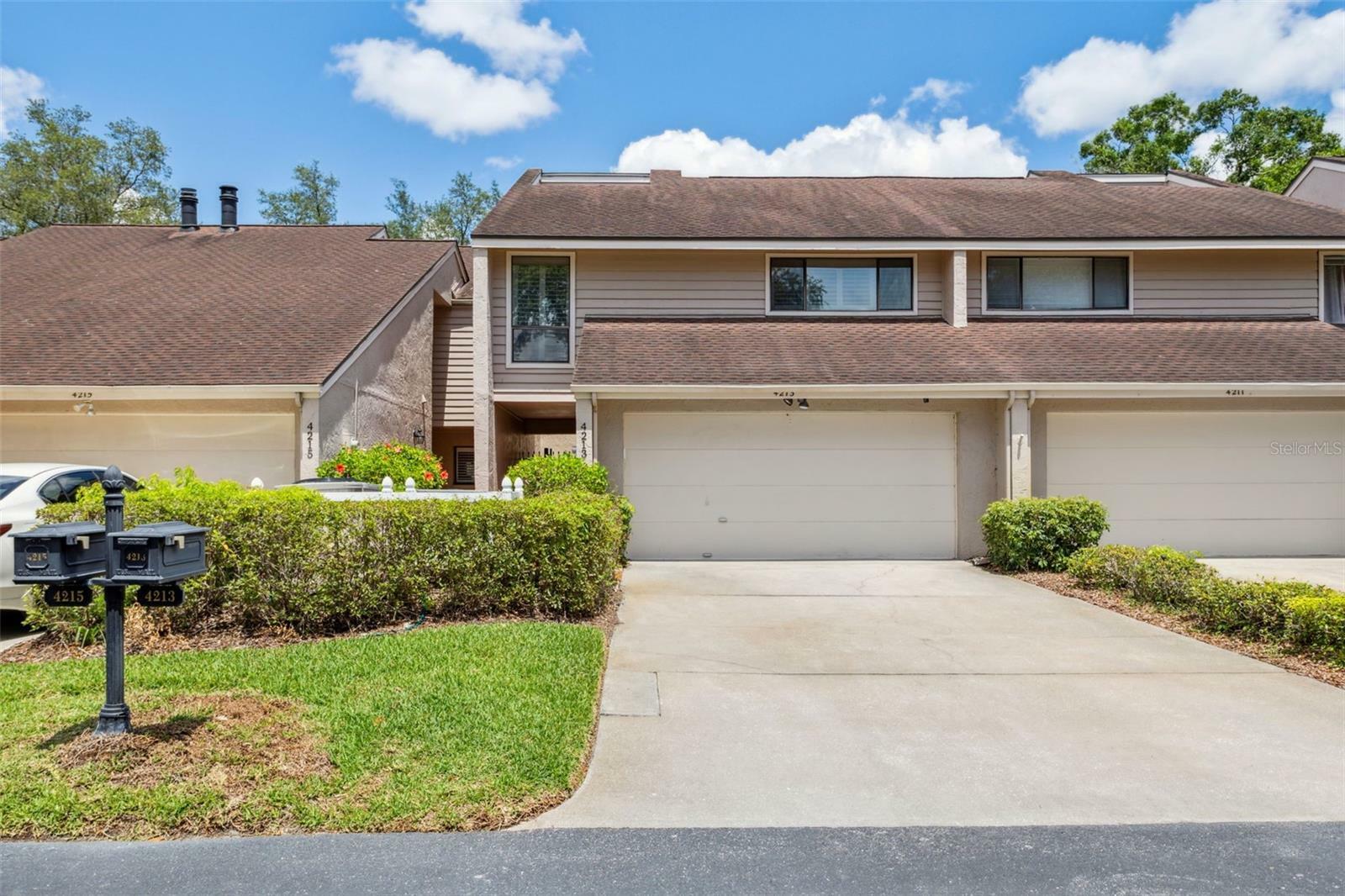 Property Photo: 4213 Hartwood Lane FL 33618