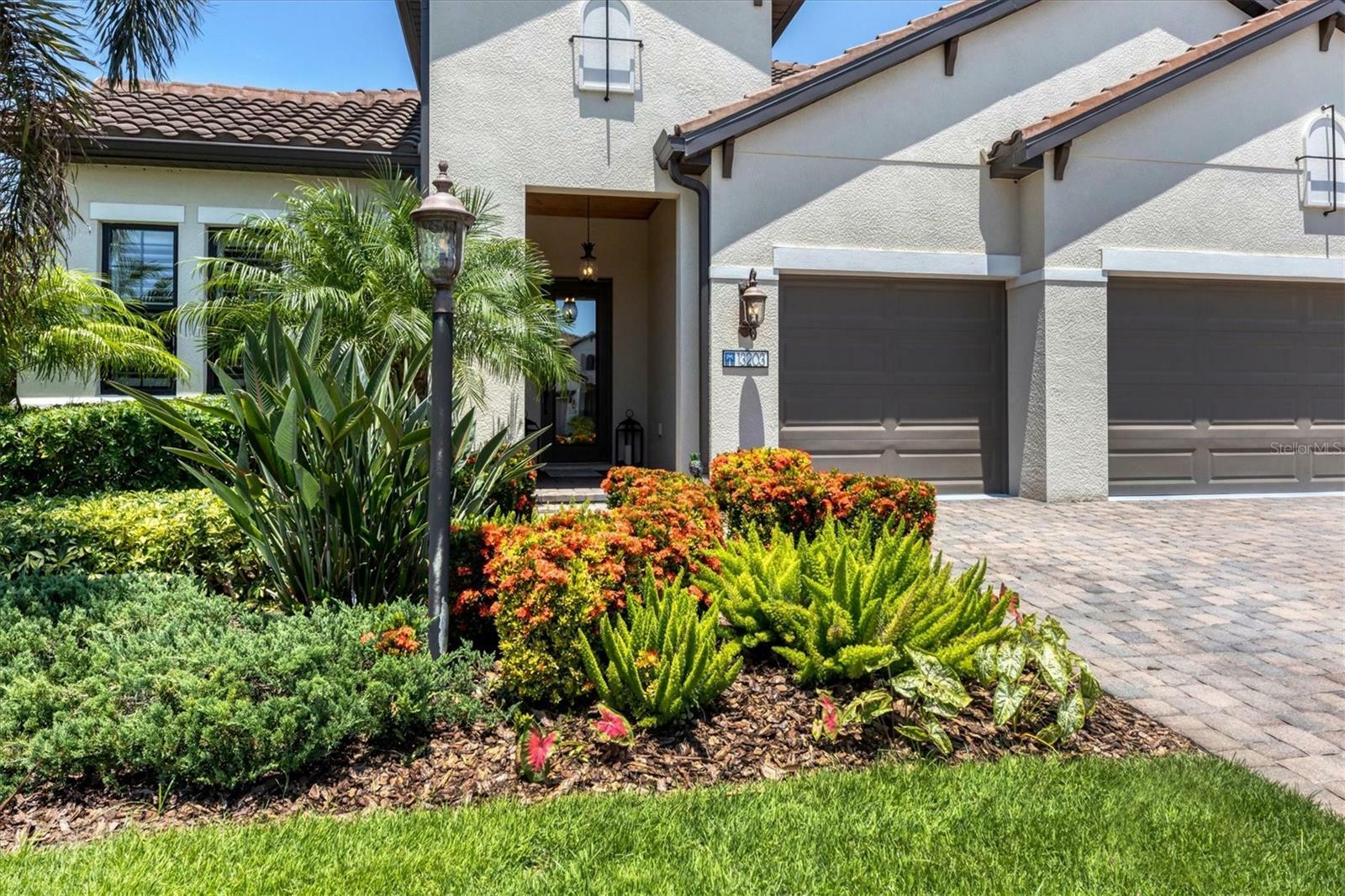 Property Photo: 13203 Indigo Way FL 34211