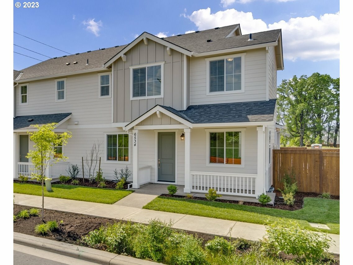 6534 SW Frog Pond Ln  Wilsonville OR 97070 photo