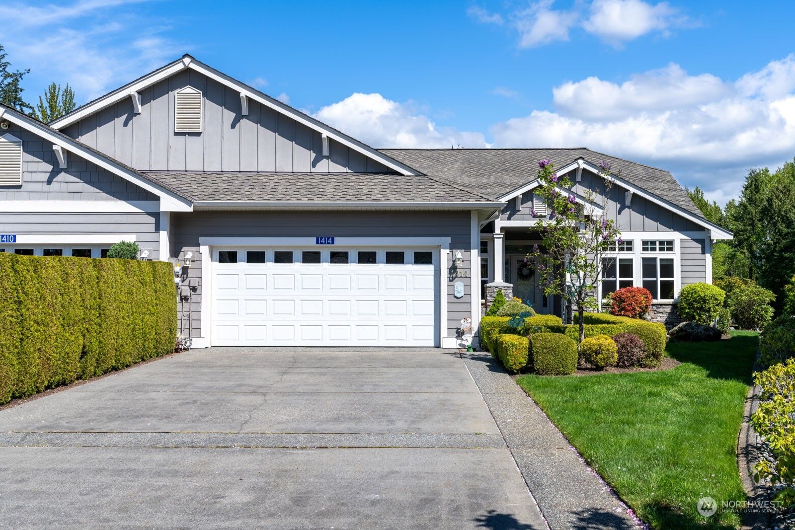 Property Photo: 1414 Eagle Ridge Drive WA 98274