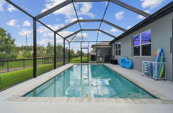 Property Photo:  6285 Bradford Woods Drive  FL 33542 