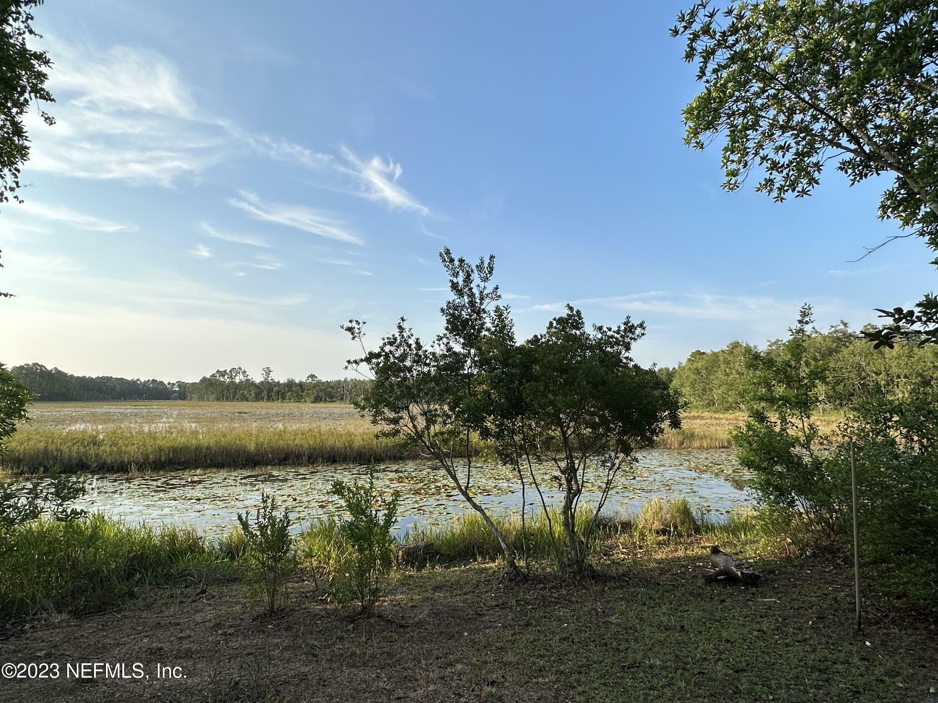 Property Photo:  204 Lake Rainbow Lane  FL 32177 