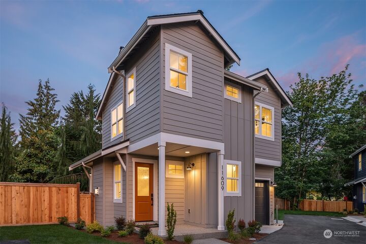 Property Photo:  11609 NE 155th Street  WA 98034 