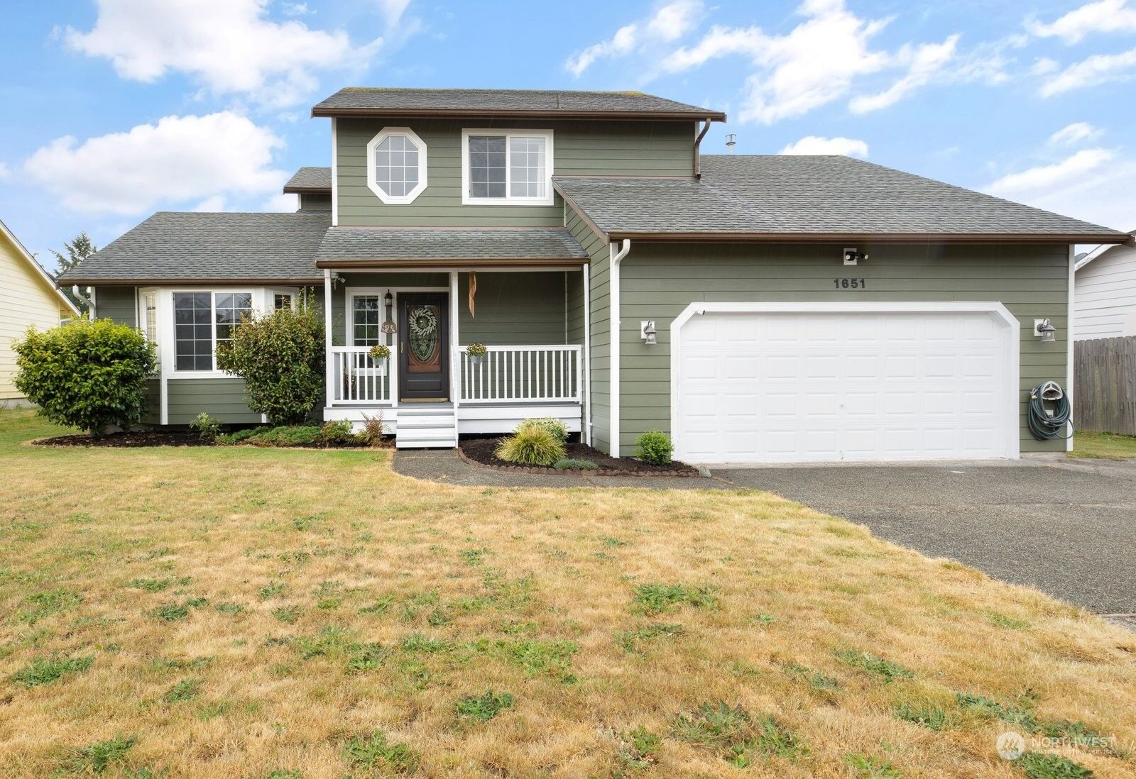 Property Photo:  1651 SW 8th Avenue  WA 98277 