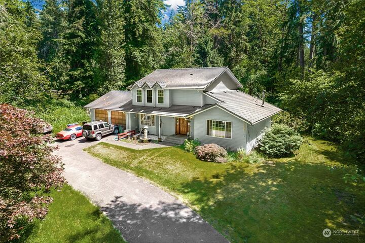 19702 233rd Avenue NE  Woodinville WA 98077 photo