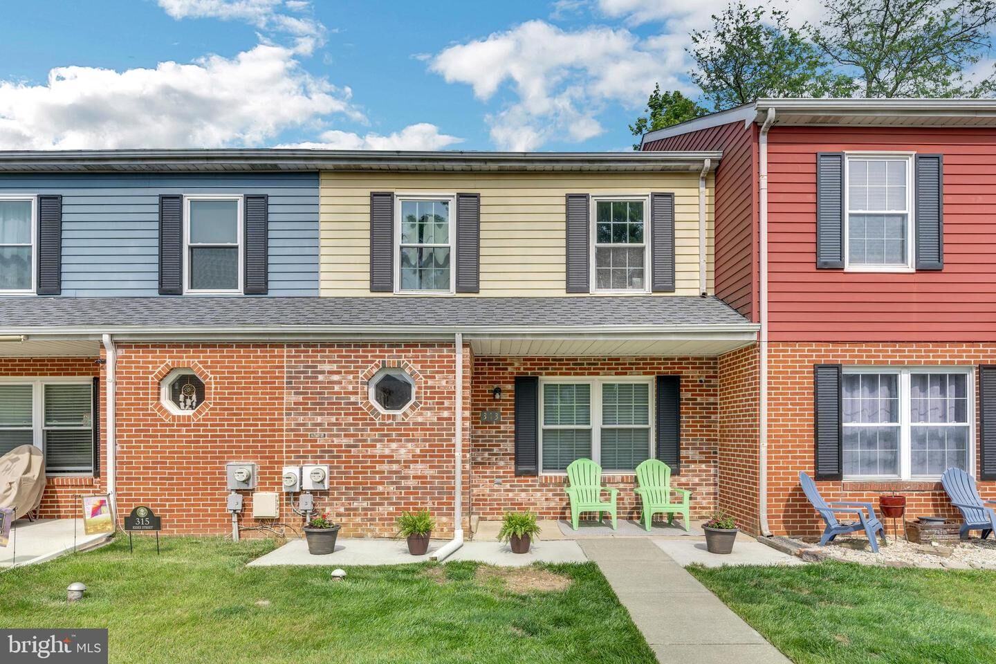 Property Photo:  313 Essex Street  PA 19320 