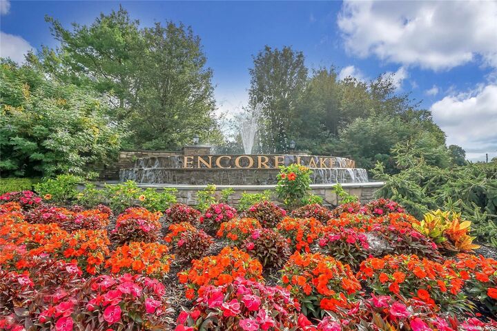89 Symphony Drive 89  Lake Grove NY 11755 photo