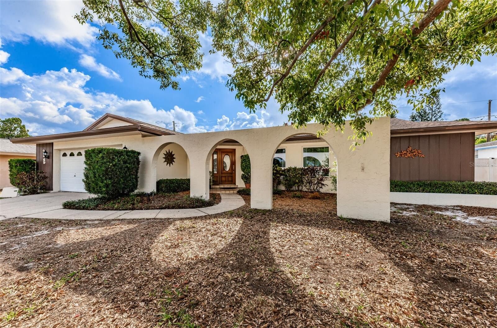 Property Photo:  2666 Pinewood Drive  FL 34698 